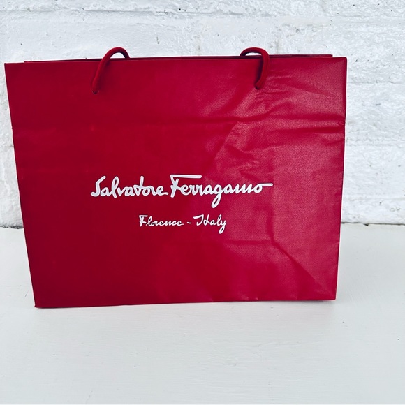 SALVATORE FERRAGAMO Authentic Gift Shopping Bag Red - Picture 2 of 7